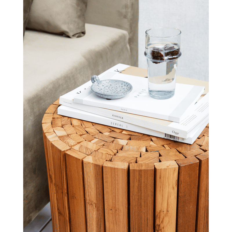 Mesa auxiliar Teaky de House Doctor, Natural