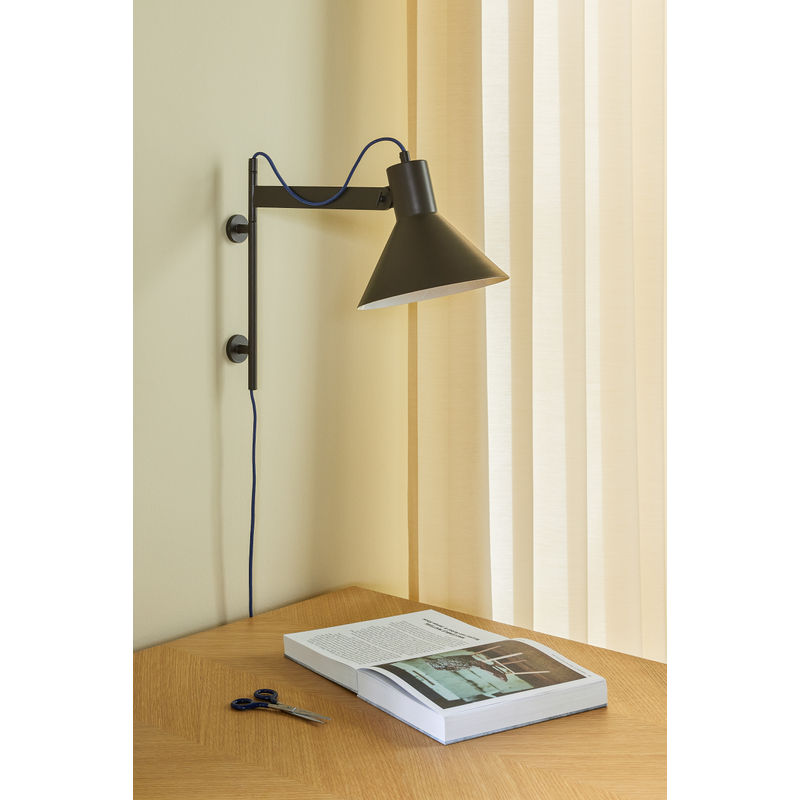 Hübsch Studio lámpara de pared, marrón