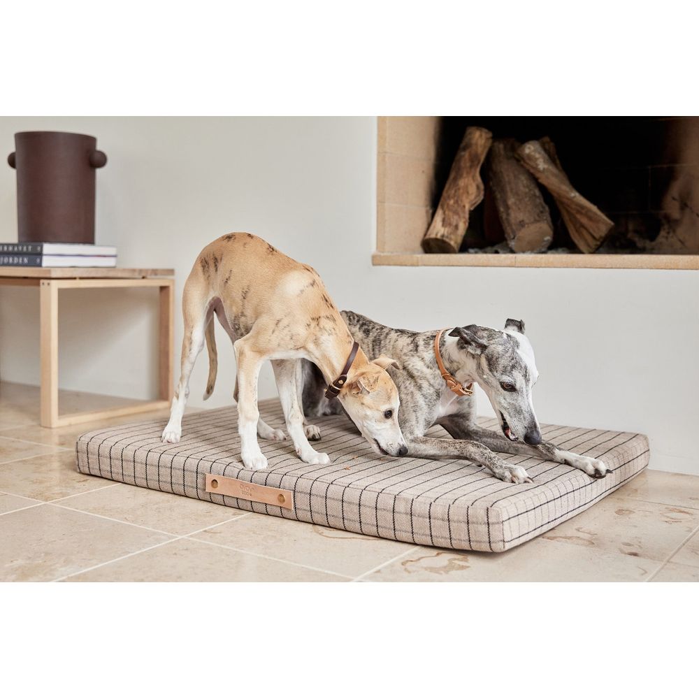 Almohada para perro OYOY ZOO Milo Rooster-Medium