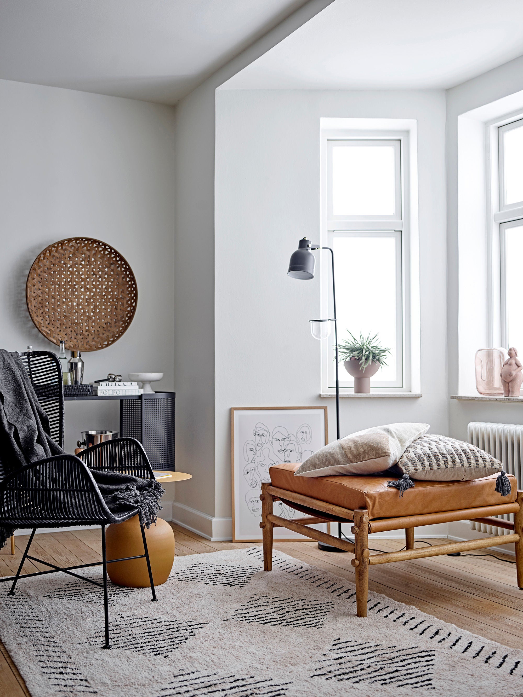 Bloomingville Ayah Mesa auxiliar, Amarillo, Metal