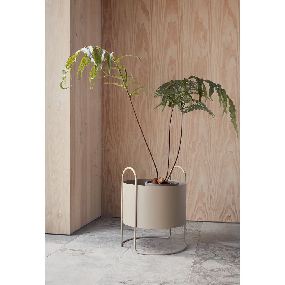 OYOY LIVING Maki Planter-Layer-Arcilla
