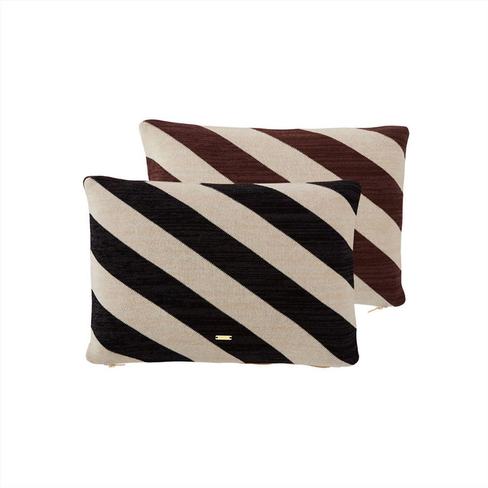 OYOY LIVING Takara Cushion - Offwhite / Black