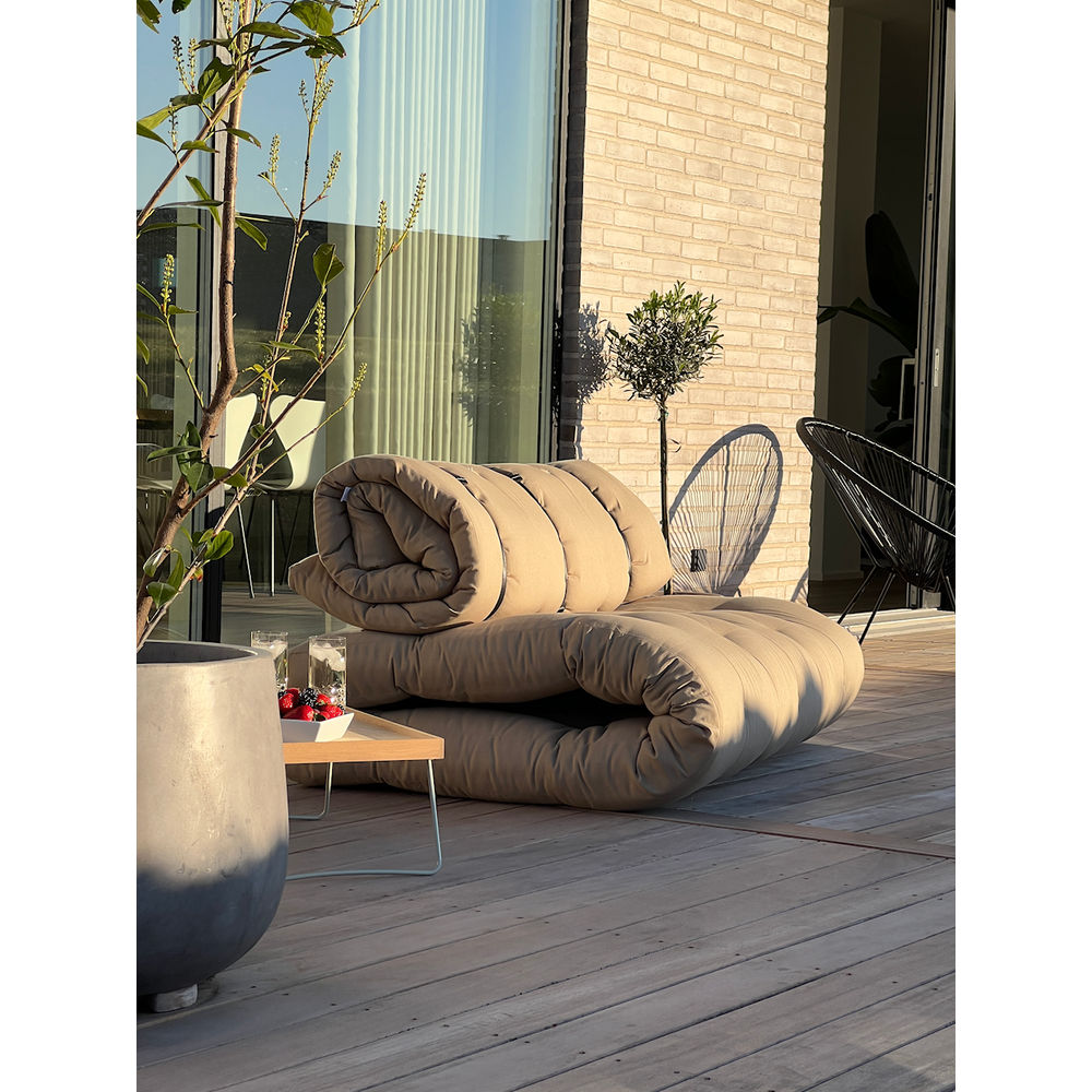 Karup Design BUCKLE-UP SOFA OUTDOOR DUNKELGRAU W. 3 SCHWARZER NYLON GÜRTEL