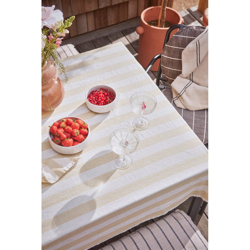 OYOY LIVING Striped Tablecloth - 200x140 cm - Vanilla