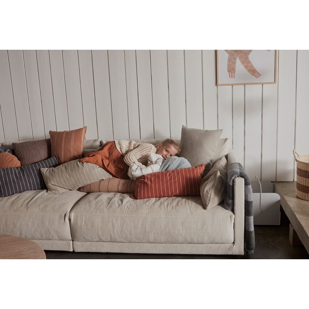 OYOY LIVING Coussin Kyoto Extra Long-Poudre foncée